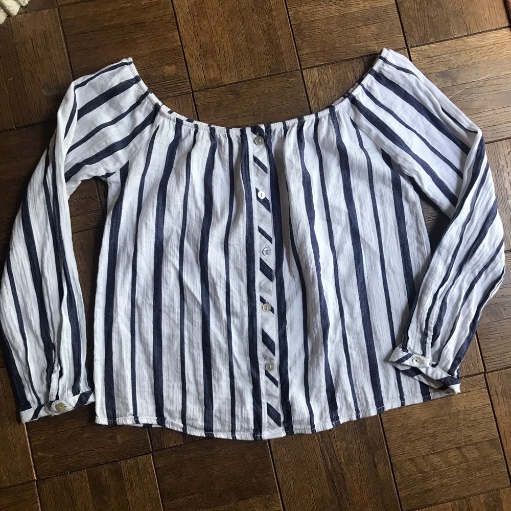 Velvet Heart long sleeve off-shoulder top